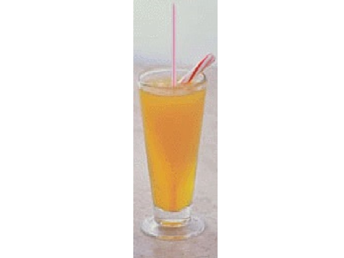 Click to enlarge By the mug with a spoon or with a straw in a dainty